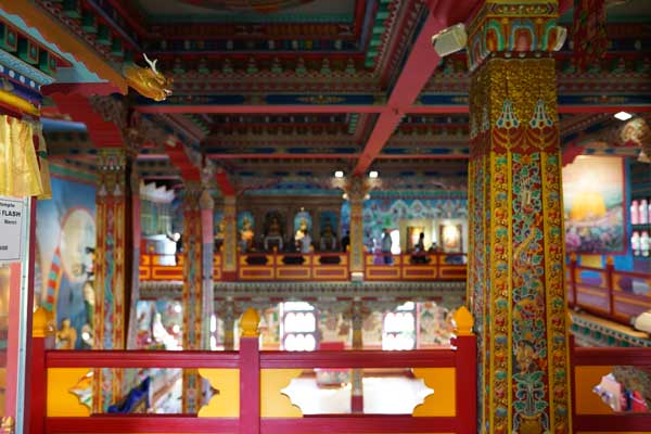 temple bouddhiste Paldenshangpa, mille bouddhas, temple tibétain, bouddhisme, bourgogne, morvan, la boulaye, visite culture, blog culture, découverte