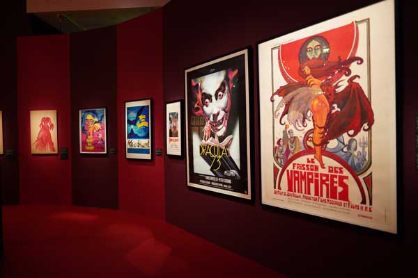 Vampires, de Dracula à Buffy, Cinémathèque française, mort-vivant, exposition, visite test, blog culturel
